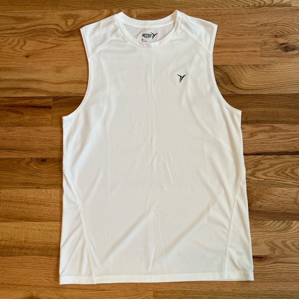 NWOT Active Old Navy White Tank Top, size medium